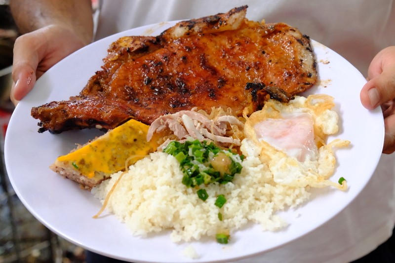 Experiencing the local cuisine in Ho Chi Minh City